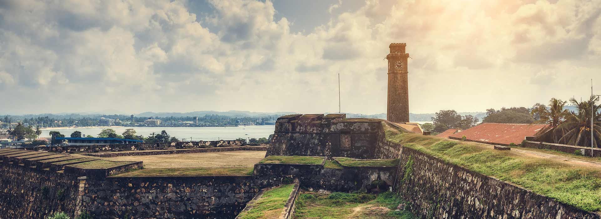 galle fort short essay in english