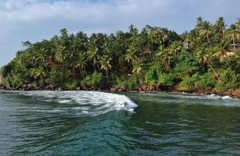 What are some unique experiences in Sri Lanka?